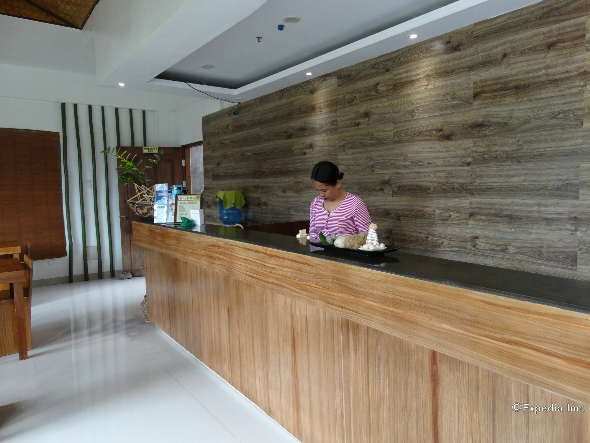 Orchid Lagan Place Palawan Puerto Princesa ภายนอก รูปภาพ